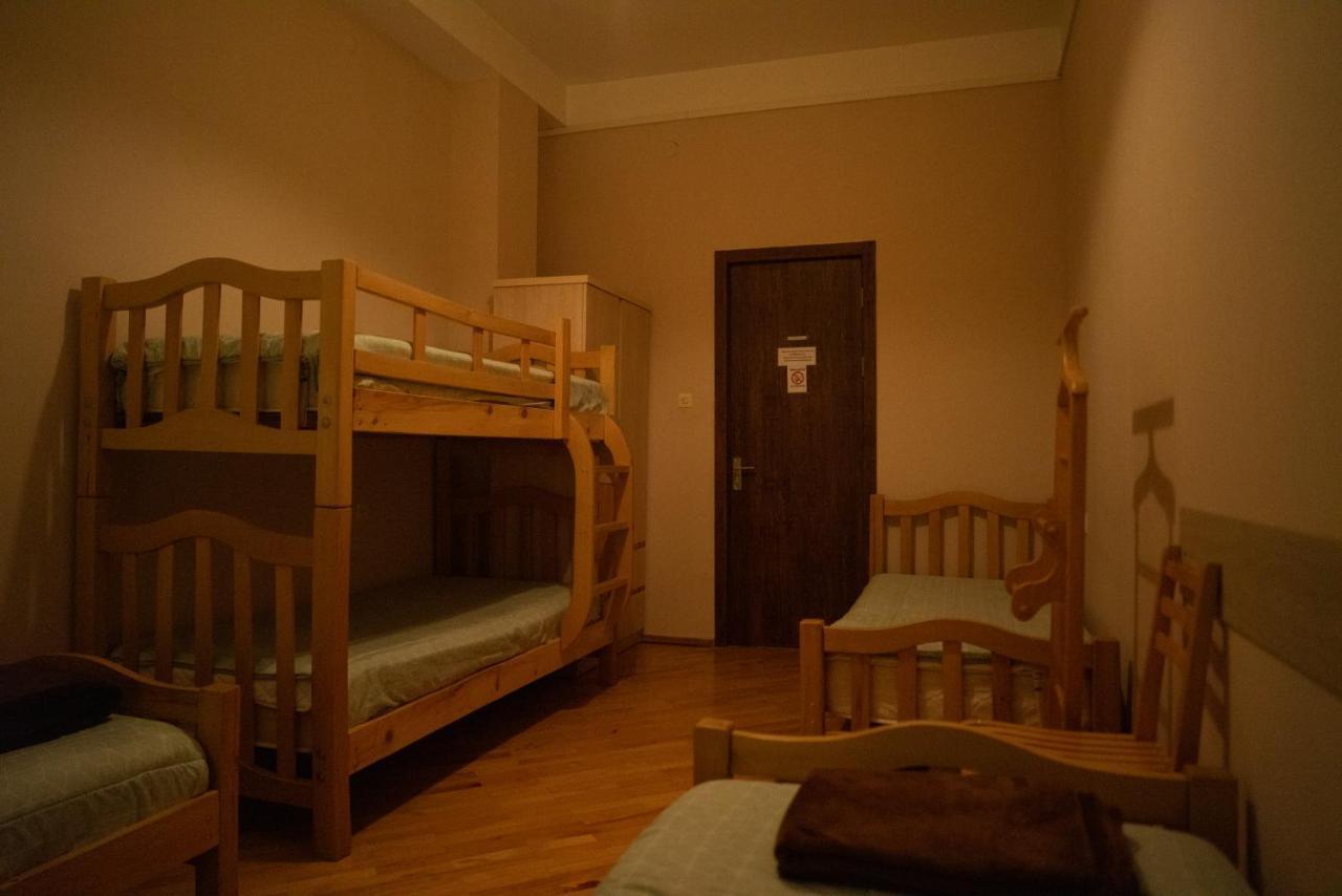 Guesthouse Hillside Tbilisi Exterior foto