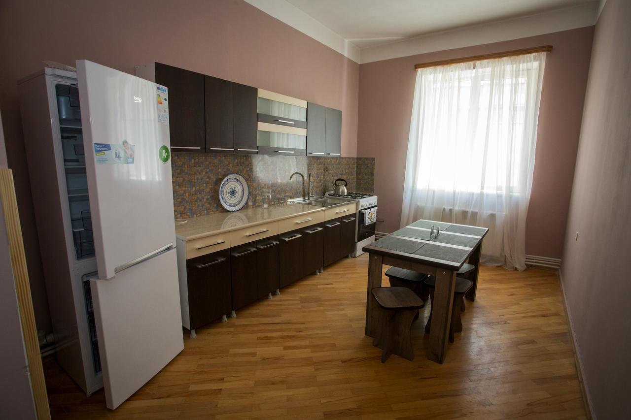 Guesthouse Hillside Tbilisi Exterior foto