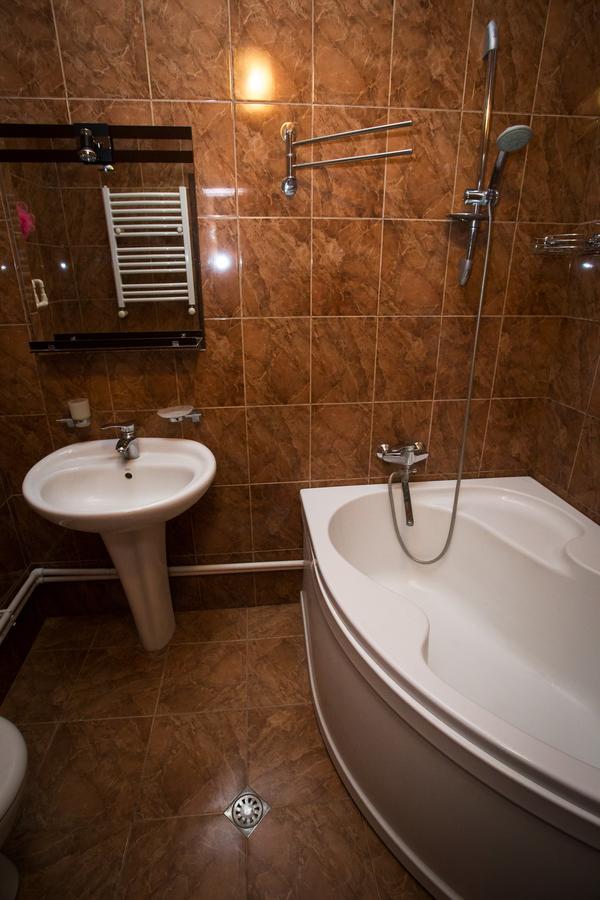 Guesthouse Hillside Tbilisi Exterior foto